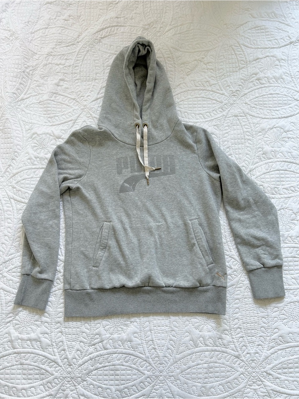 Puma Kids Grey Pullover Hoodie Logo Sweatshirt Athletic Everyday Wear